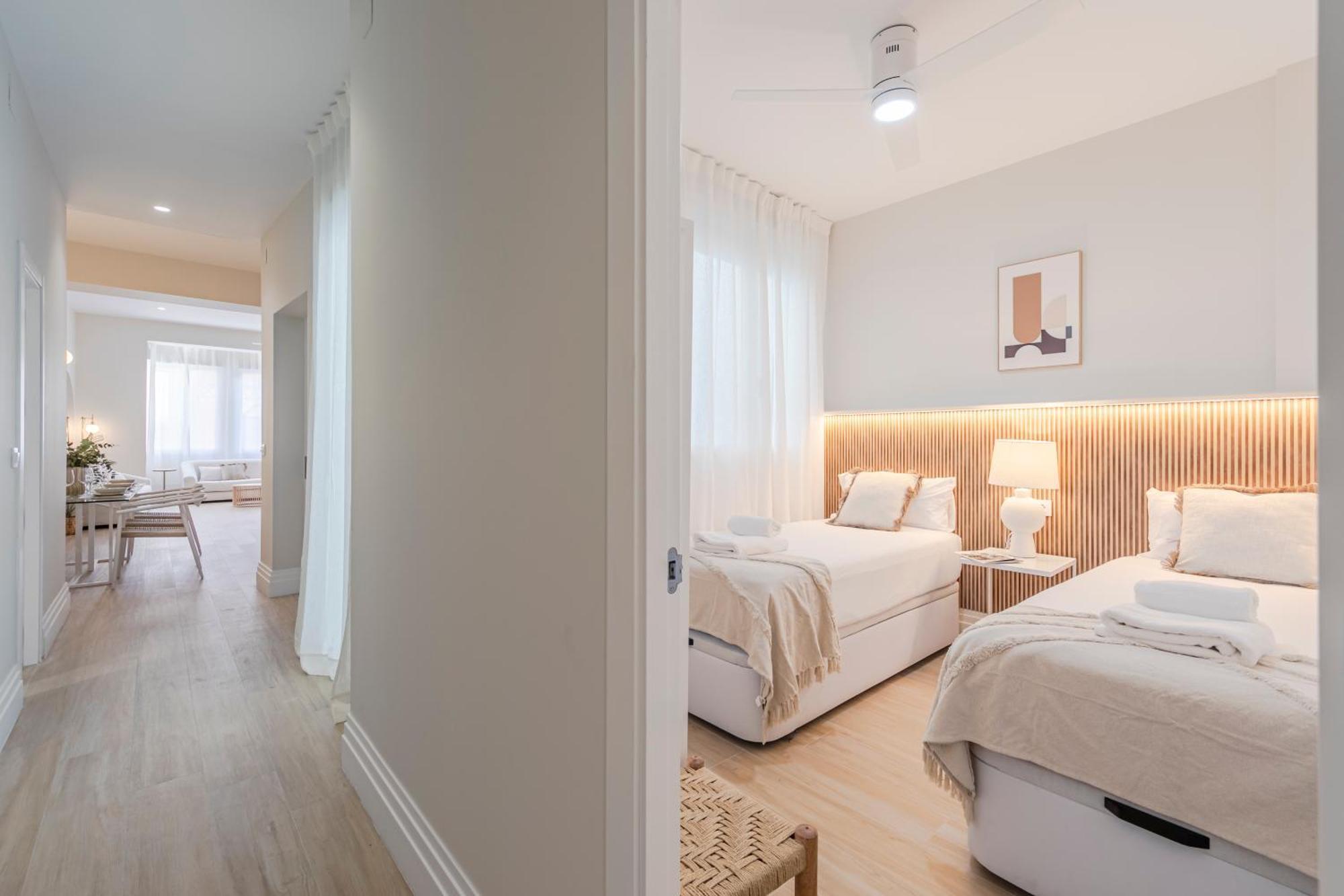 Isg Apartments Faustino 45 Севиля Екстериор снимка