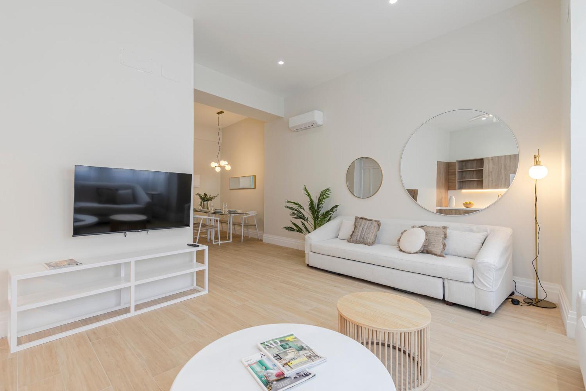 Isg Apartments Faustino 45 Севиля Екстериор снимка