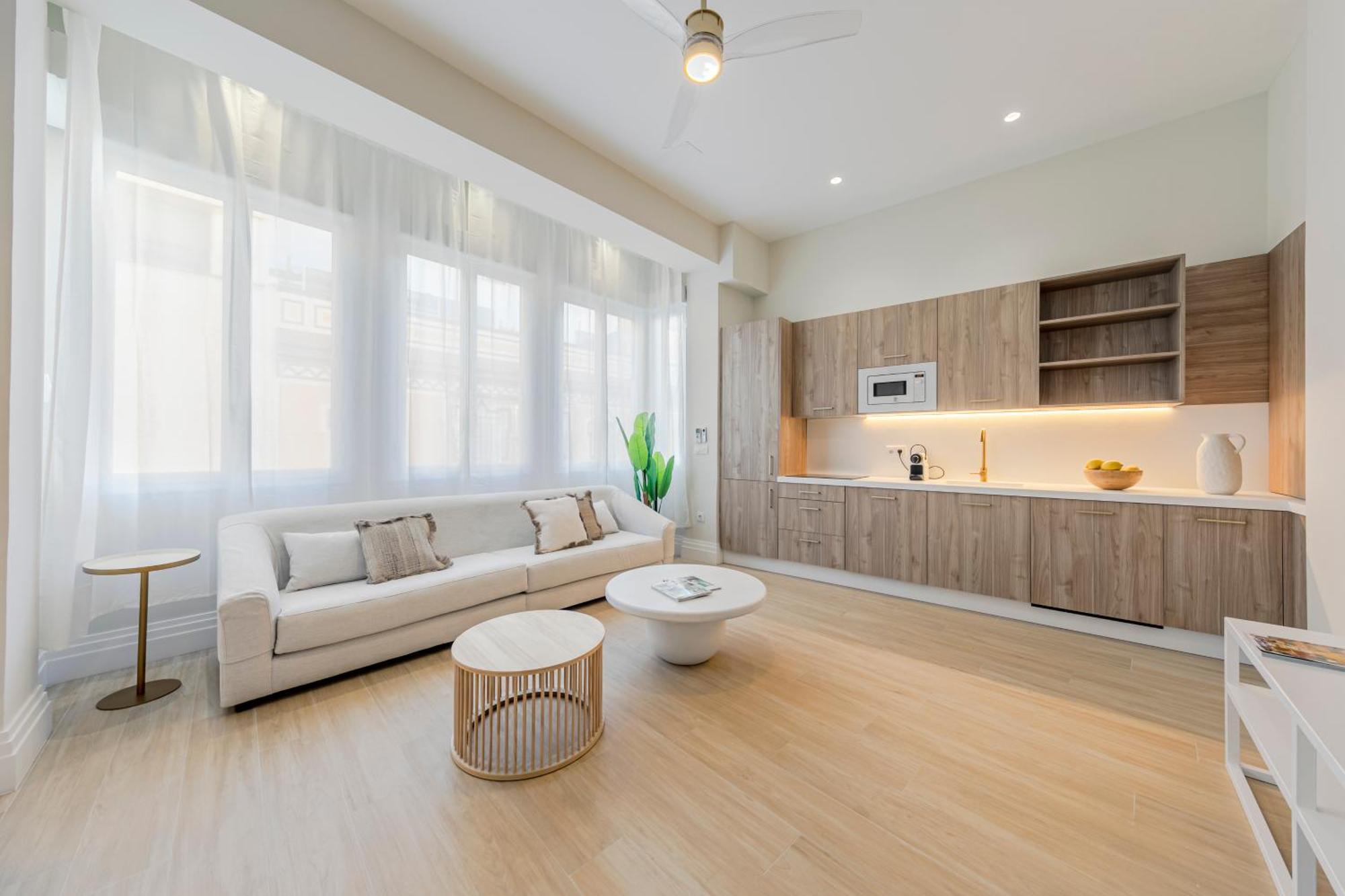 Isg Apartments Faustino 45 Севиля Екстериор снимка
